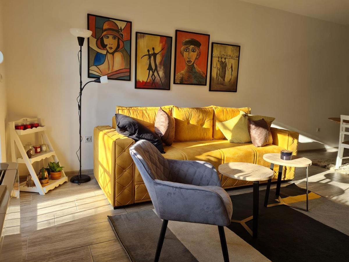 Apartman Karibo Sombor Bagian luar foto